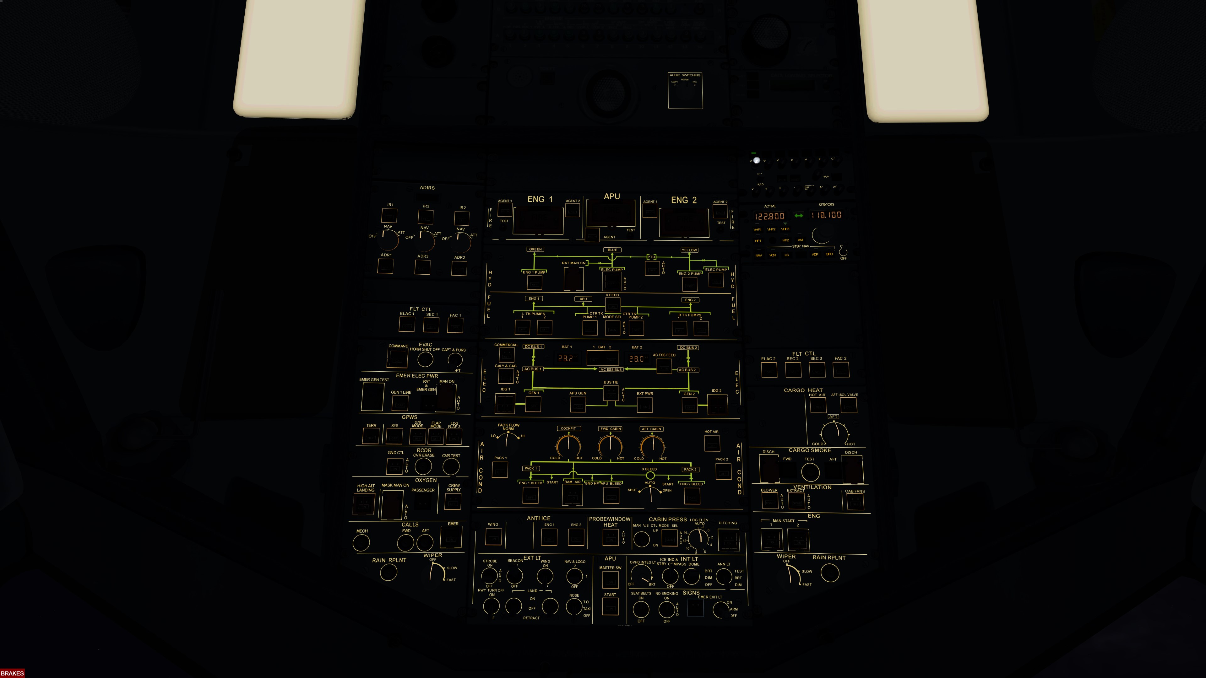 fs320晚上灯打开了座舱还是黑的(有图）-2075 