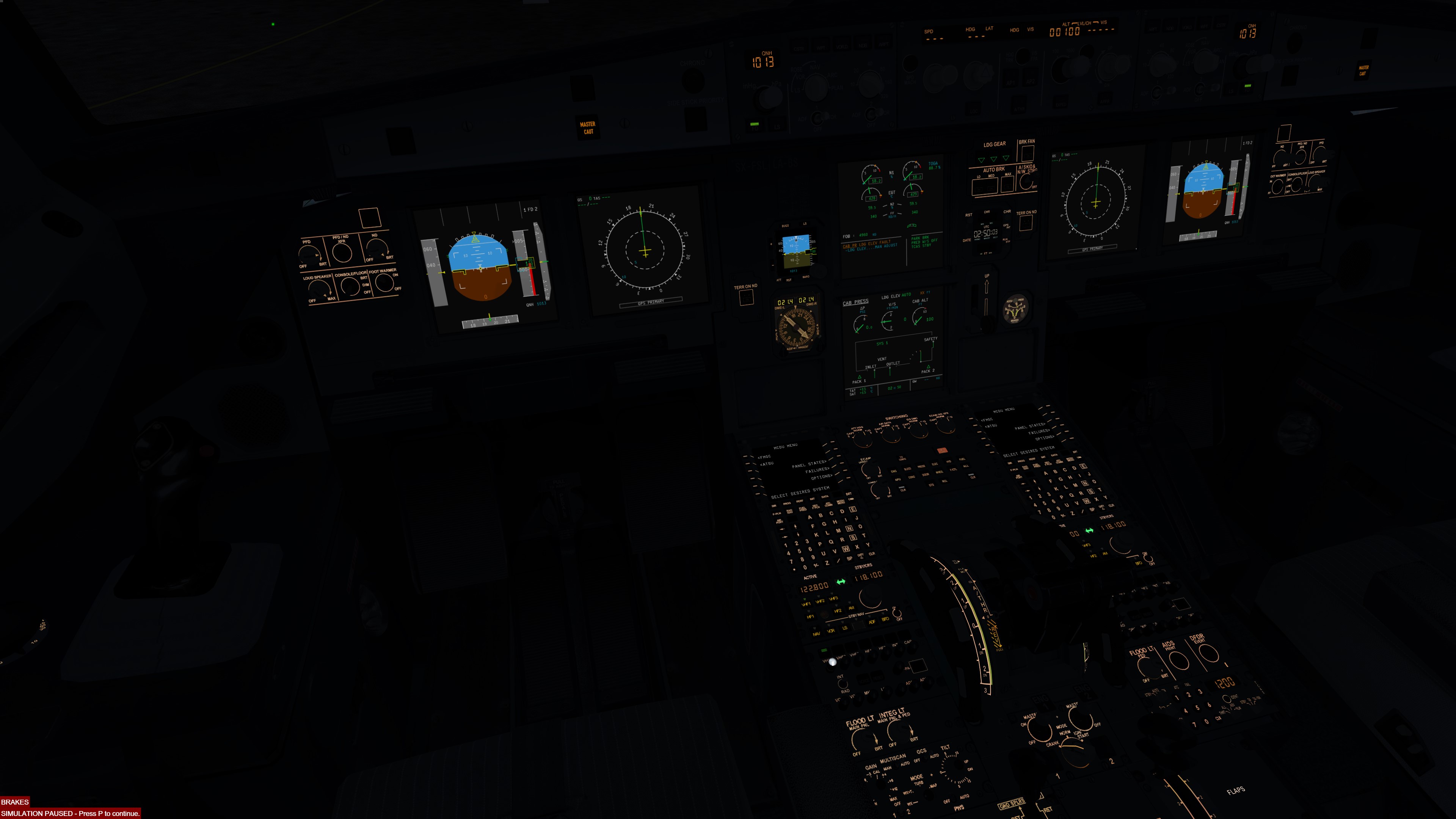 fs320晚上灯打开了座舱还是黑的(有图）-7116 
