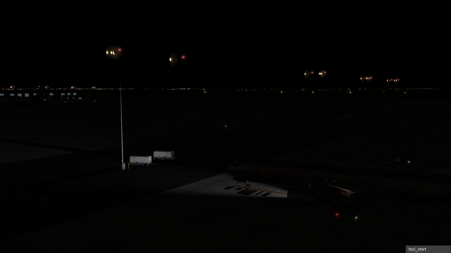 机场灯光亮度不够，照不到地面。而且机舱内照明灯打不开-4859 