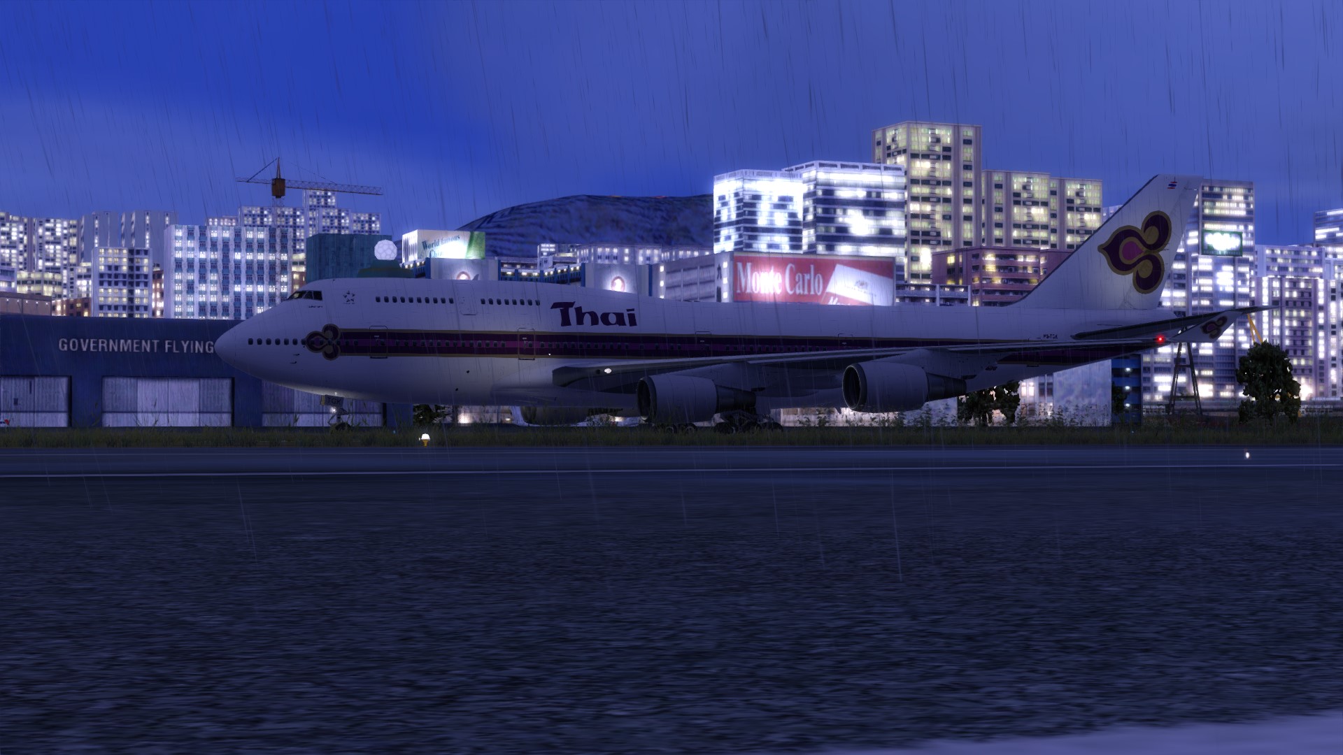 泰航747-4D7降落启德机场-7112 