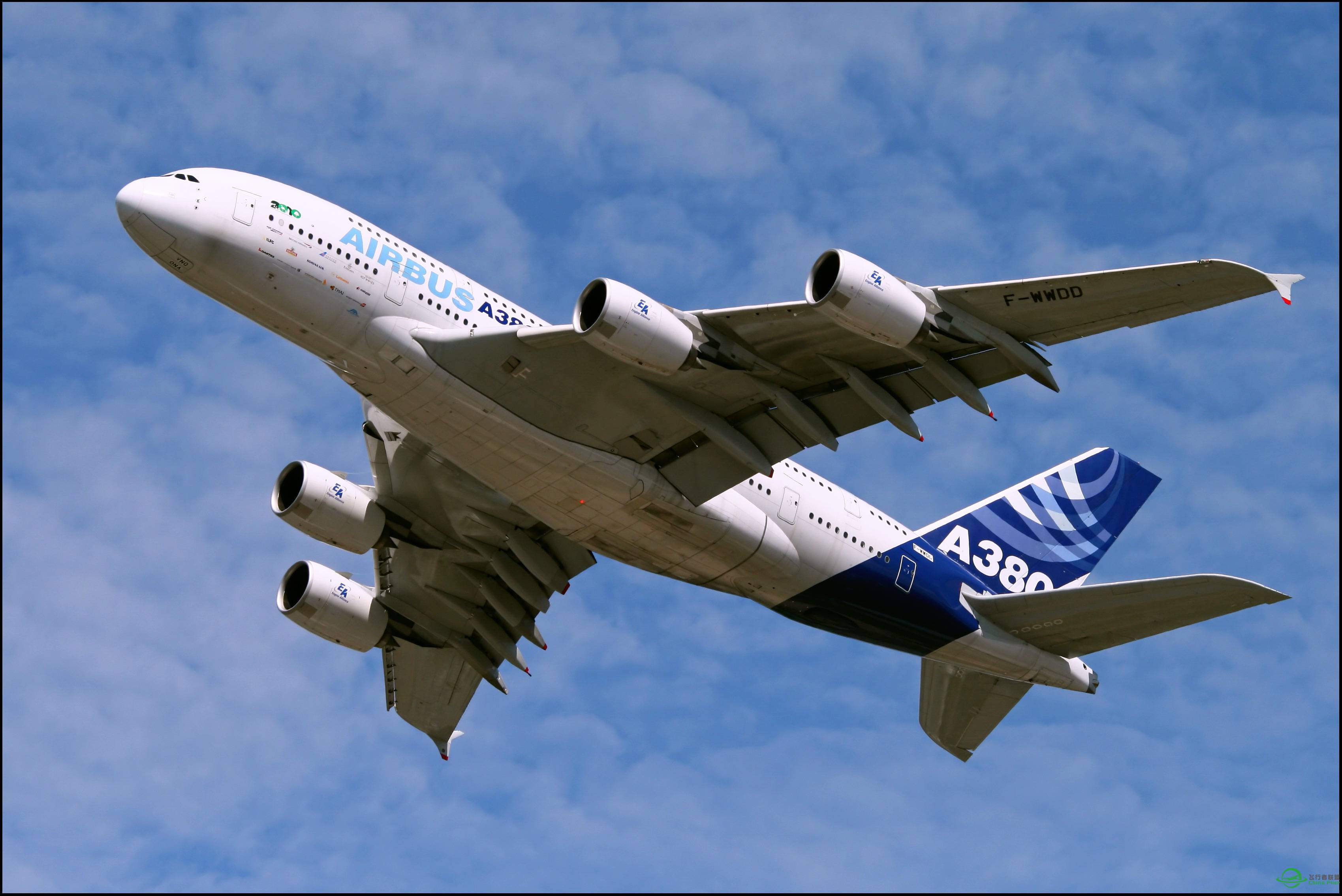 分享点我自己收藏的电脑桌面飞机大图 - A380 系列-5144 