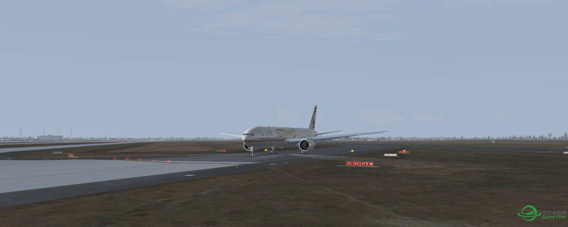 B777 Etihad @ EDDB-6451 