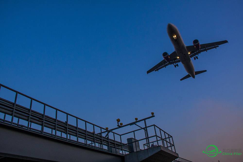 新图：吉祥航空空客Ａ３２０-9986 