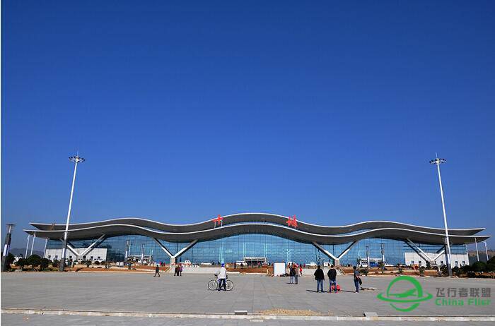 这个十堰武当山机场包开发，请那位大神帮忙开发精美地景-9313 