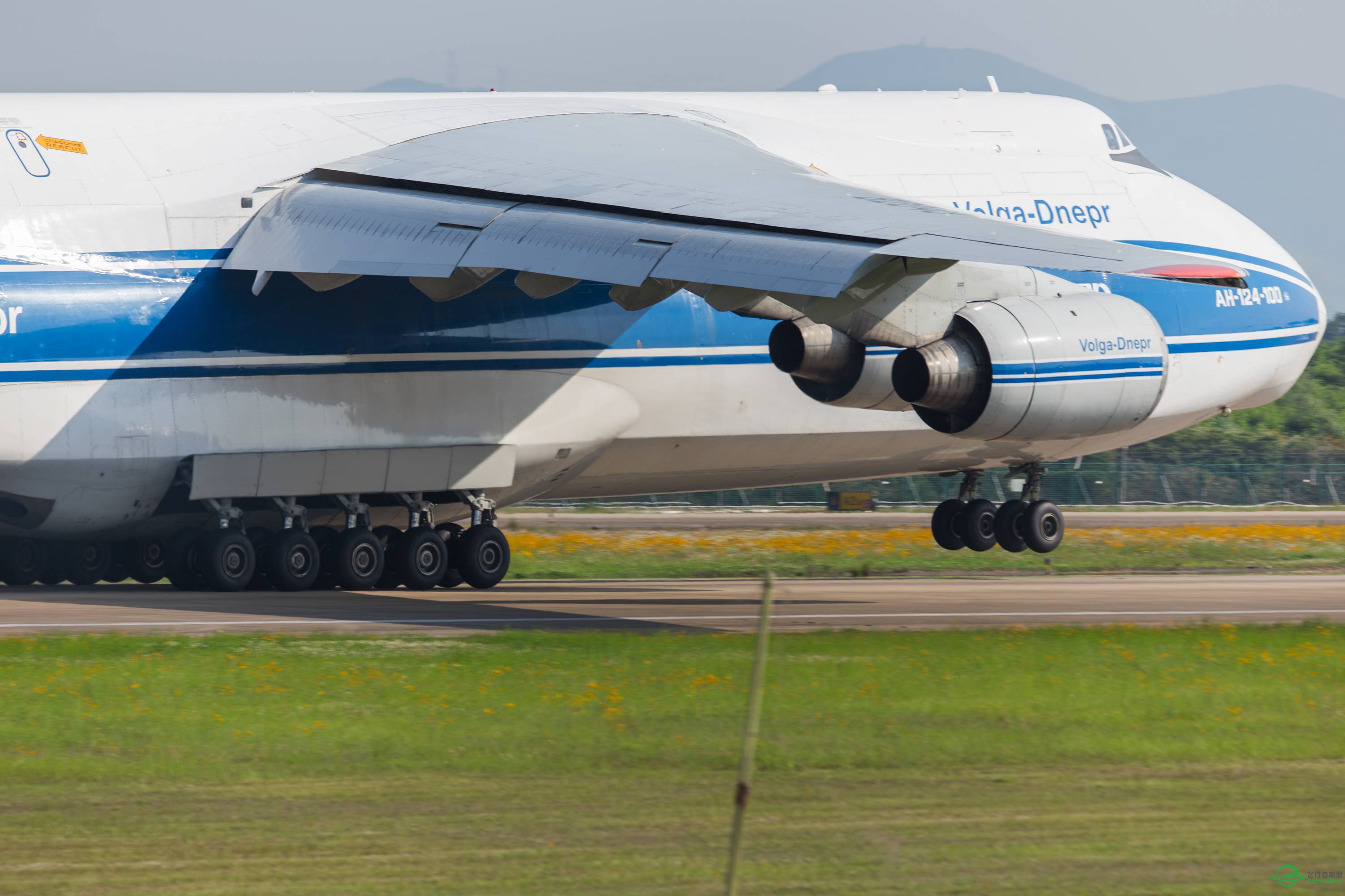 An124-4272 