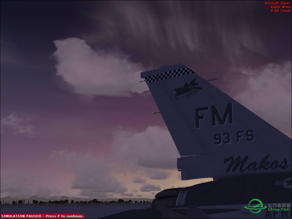 黄昏中的芒廷霍姆空军基地-8809 