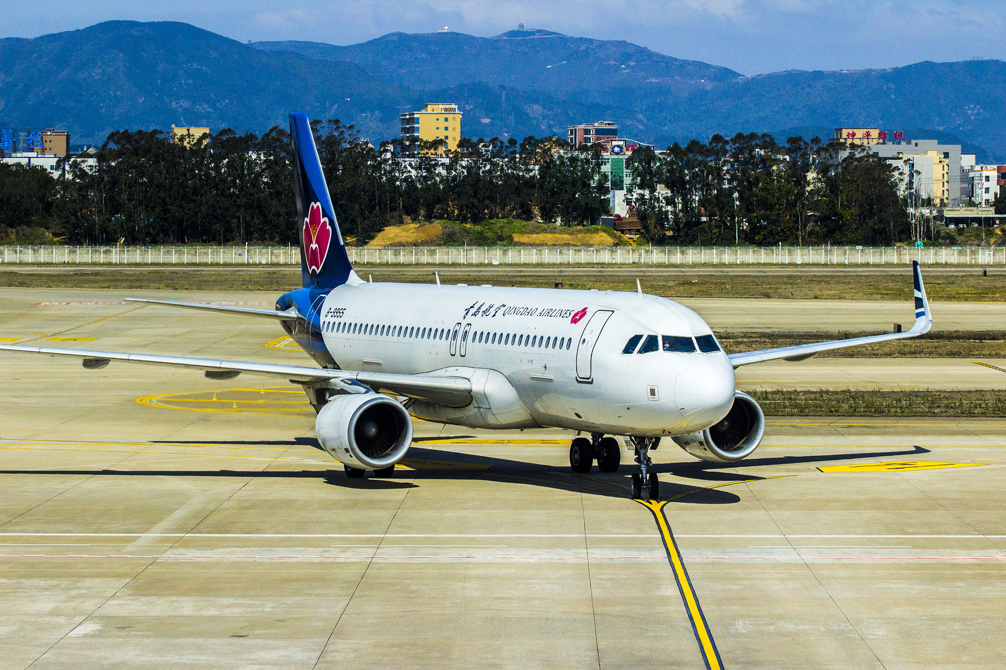 青岛航空 拍摄于福州长乐机场-2819 