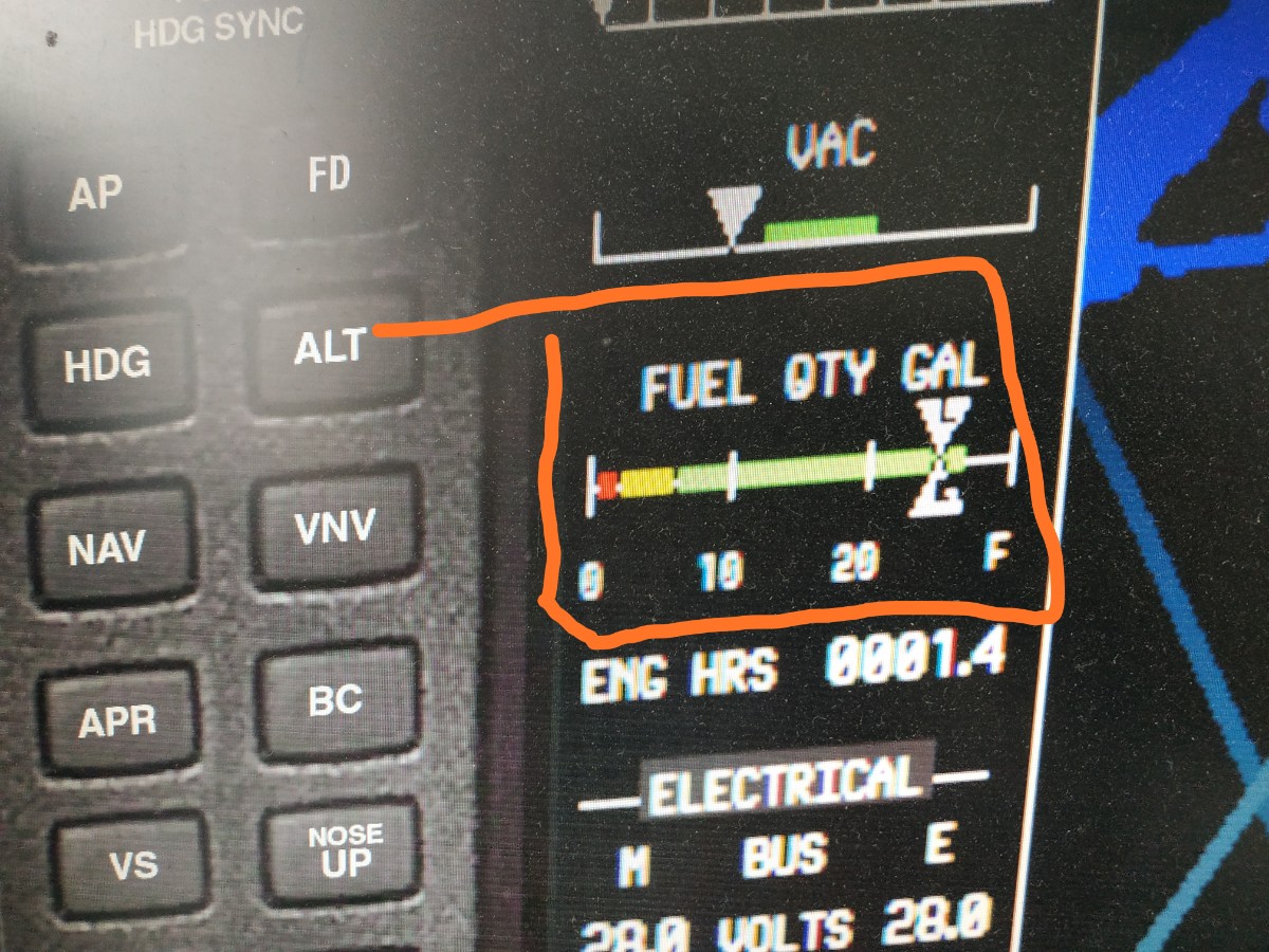 Carenado C172  G1000 的小赛 怎么配载燃油和重量-6874 