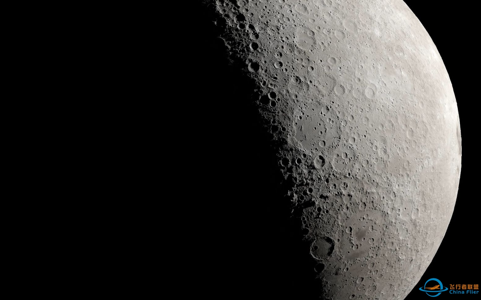 Moon Images from NASAs Lunar Reconnaissance Orbiter—-美国国家航天局月球轨道勘测器提供的月球图象-310 