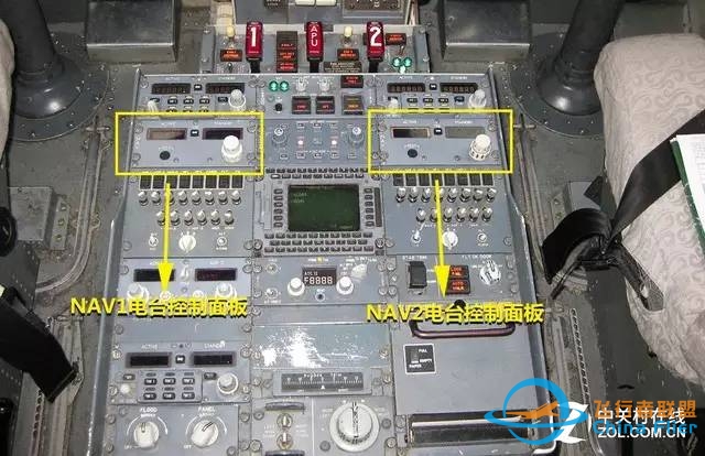 【机务】走进波音737飞机驾驶舱-7941 