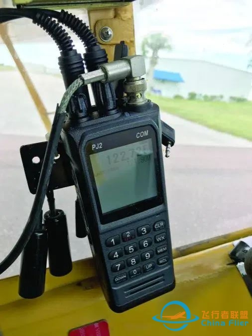 Sporty's PJ2:价格实惠的VHF便携式电台-8362 