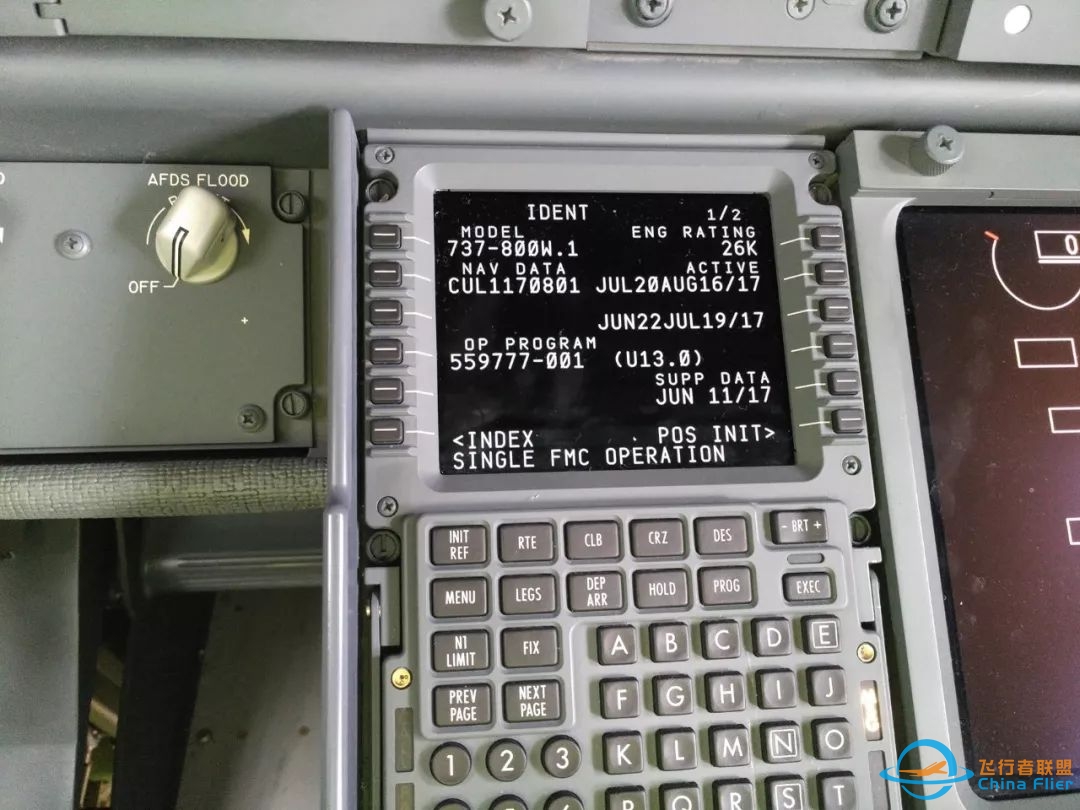 737NG FMC软件缺陷导致重启-1309 