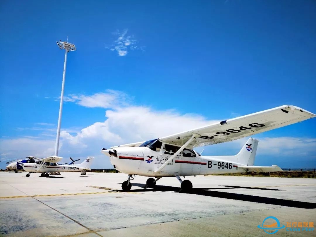 烟台南山学院航空学院训练机型系列一:传奇塞斯纳!-8985 