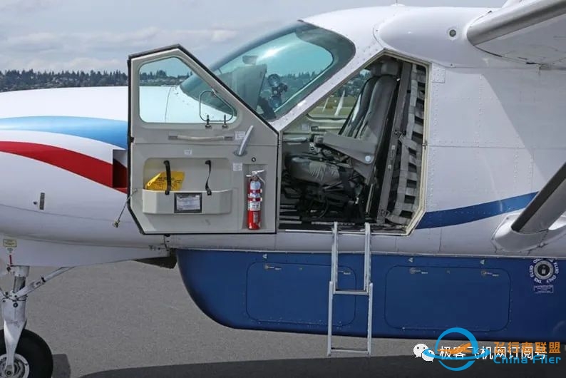 2008年塞斯纳208B飞机出售,货机布局(无乘客座位),总时间4739小时!-4787 