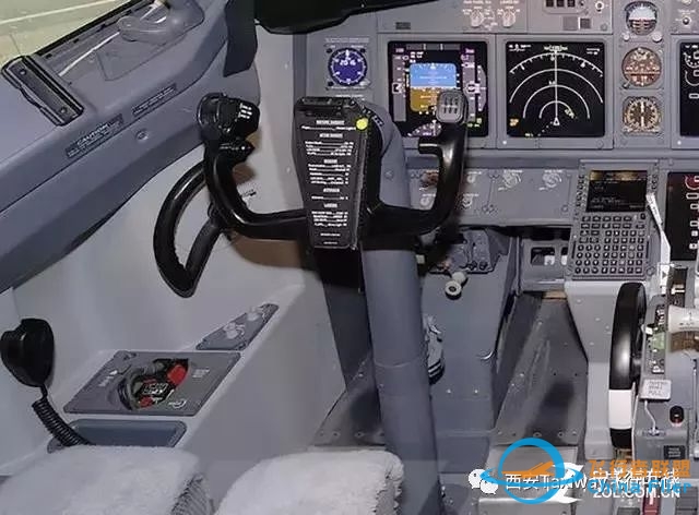 干货知识:波音737飞机驾驶舱面板全解读-3990 