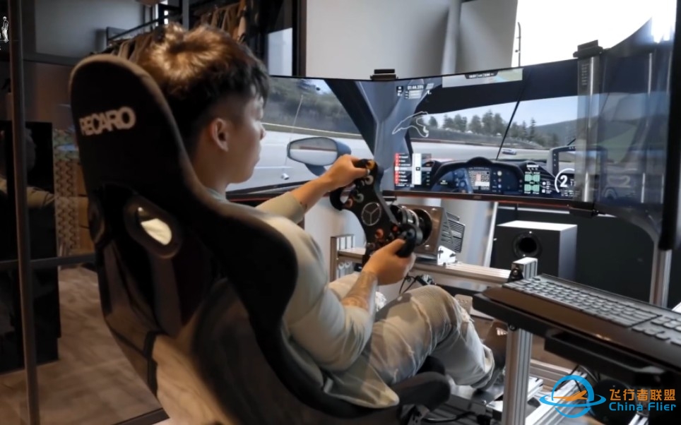 30万会断手的赛车模拟器开箱｜罗技G29｜Thrusmaster T300 T-GT ｜Simagic M10｜Simucube-5656 