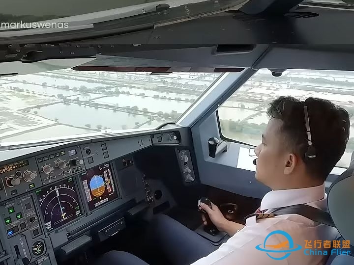 空客A330_手动着陆_✈️-1758 