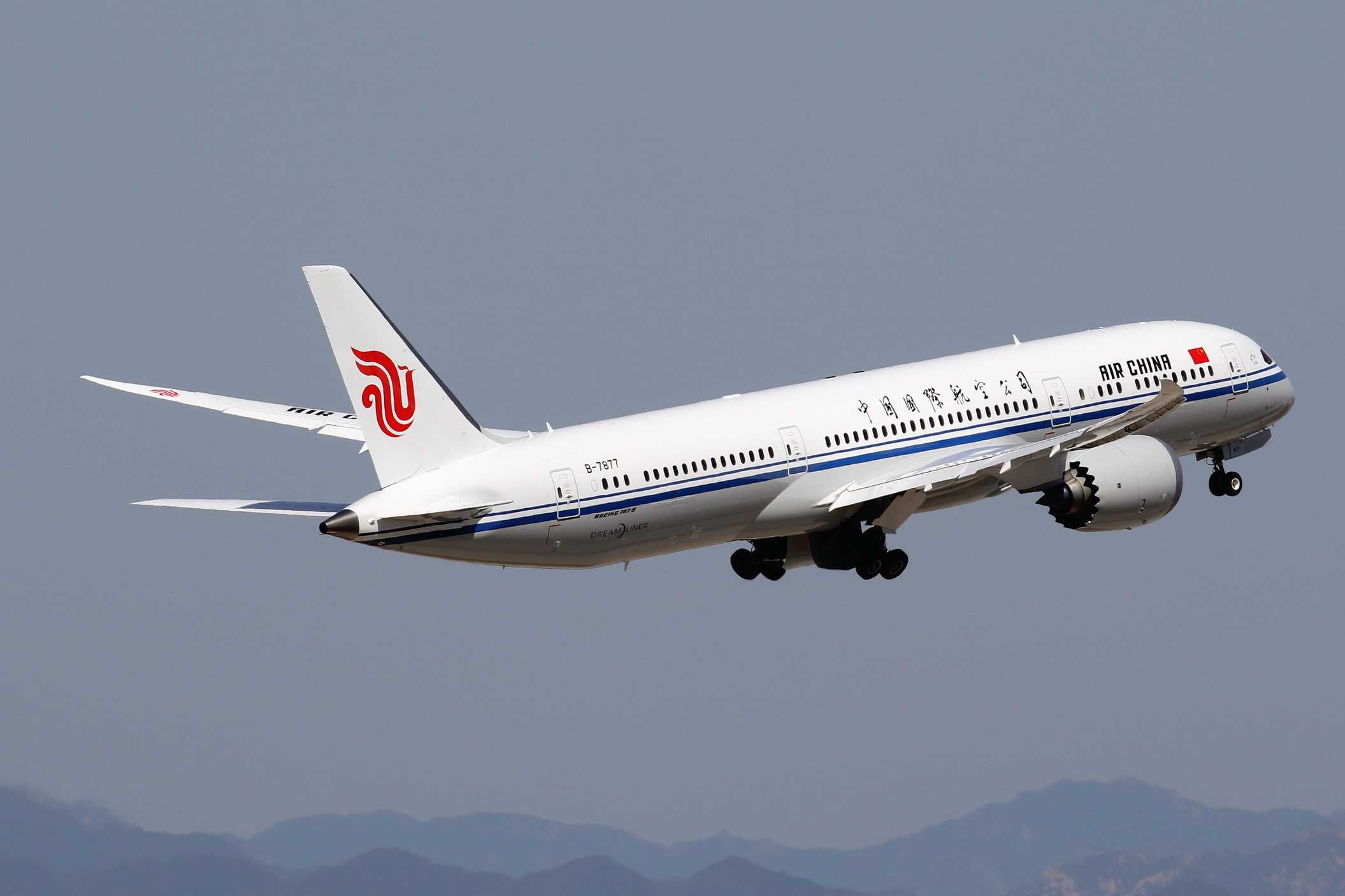 电脑翻出2016年拍的飞机3-3902 