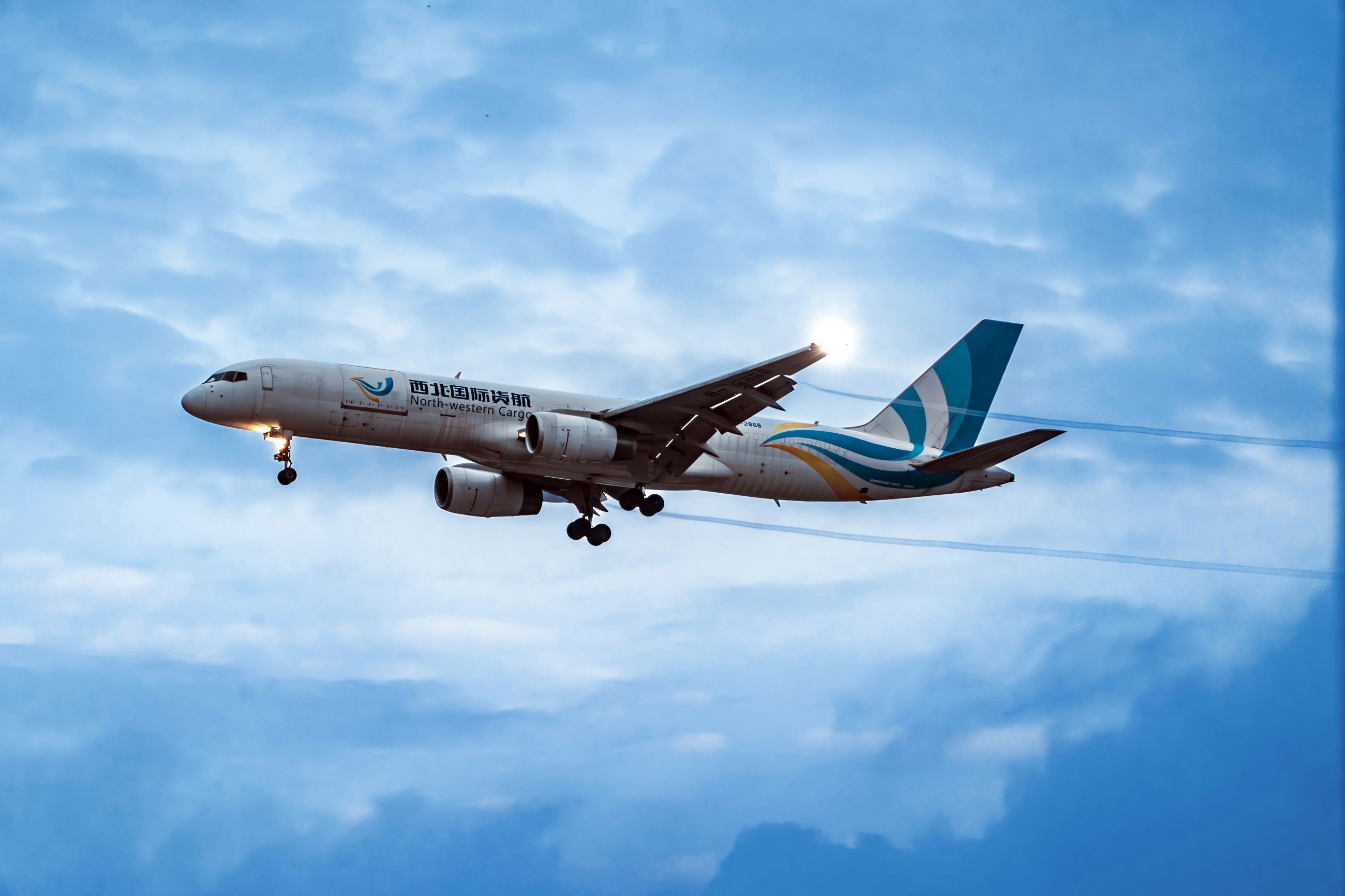 在货运活跃的757们-4420 