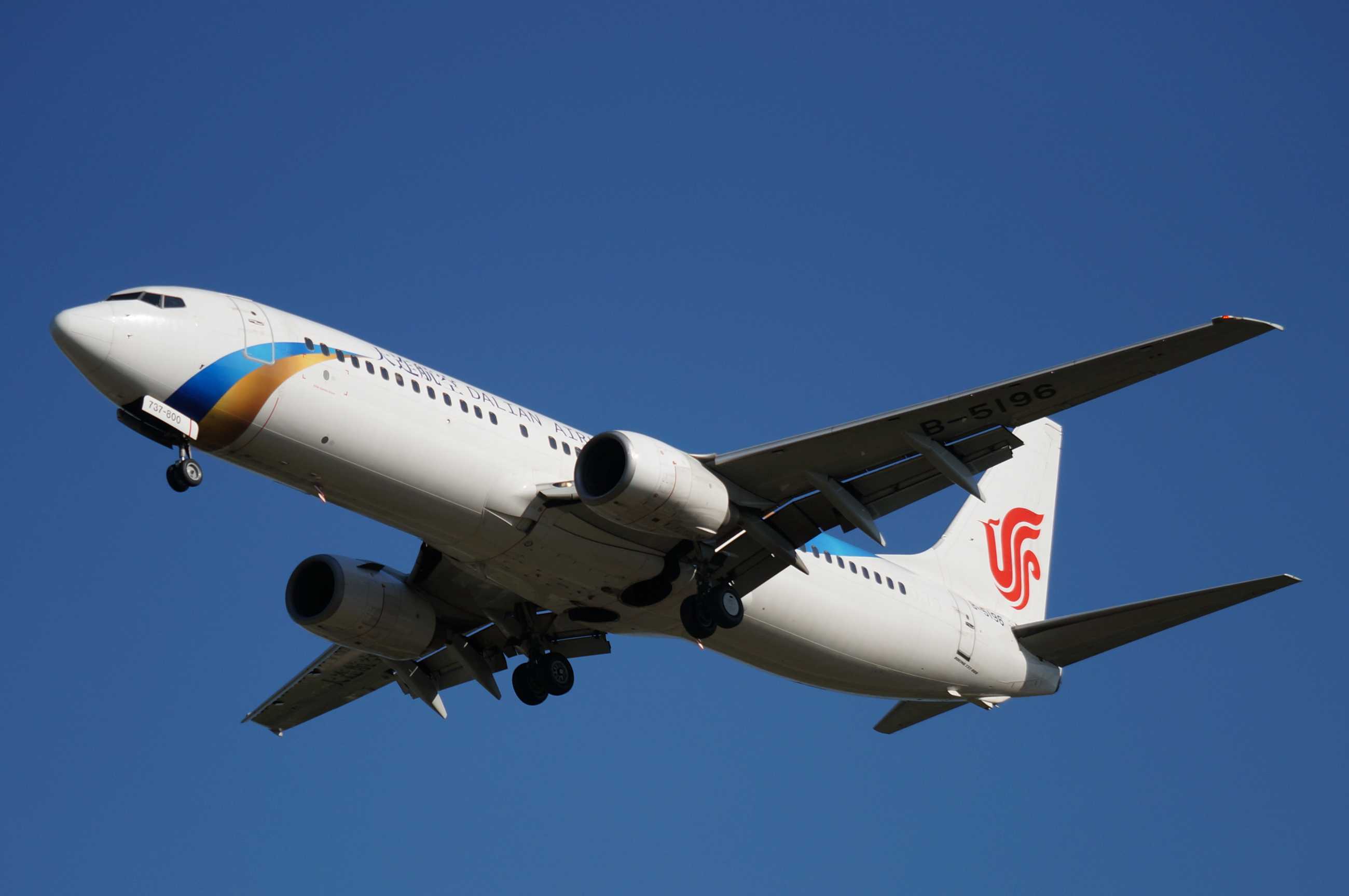 发一批2013年拍的飞机-6360 