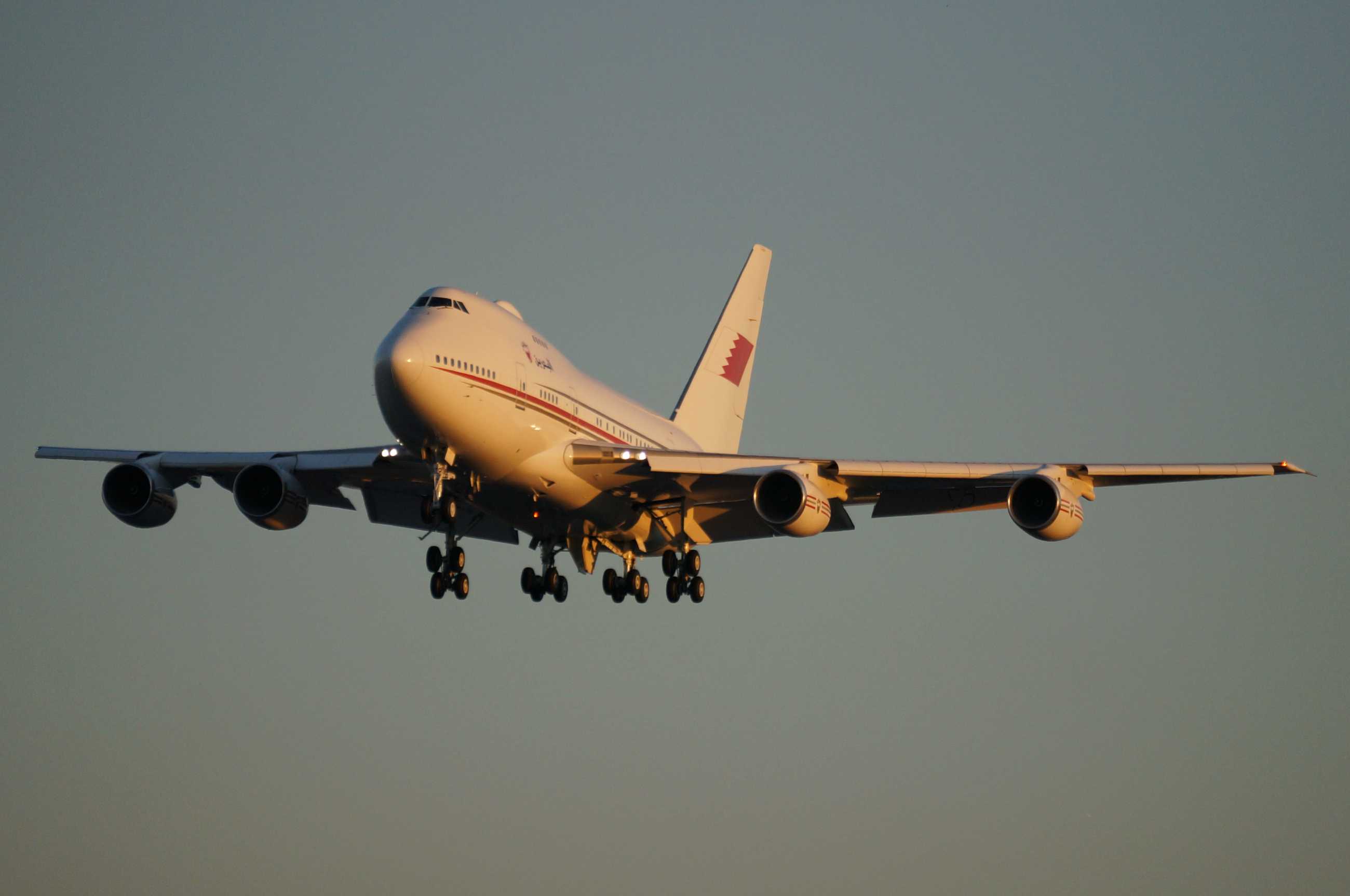 发一批2013年拍的飞机-6975 