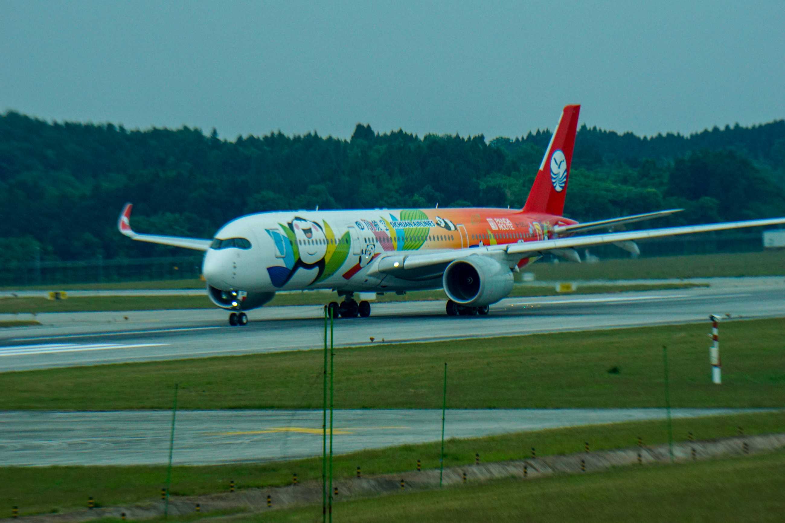 天府拍机四川航空359-5628 